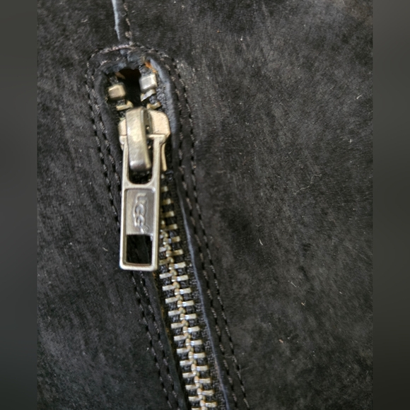 UGG KARYN Shearling Lined Mid Calf Boots Black Suede Side Zip Women’s 10 - Picture 8 of 8